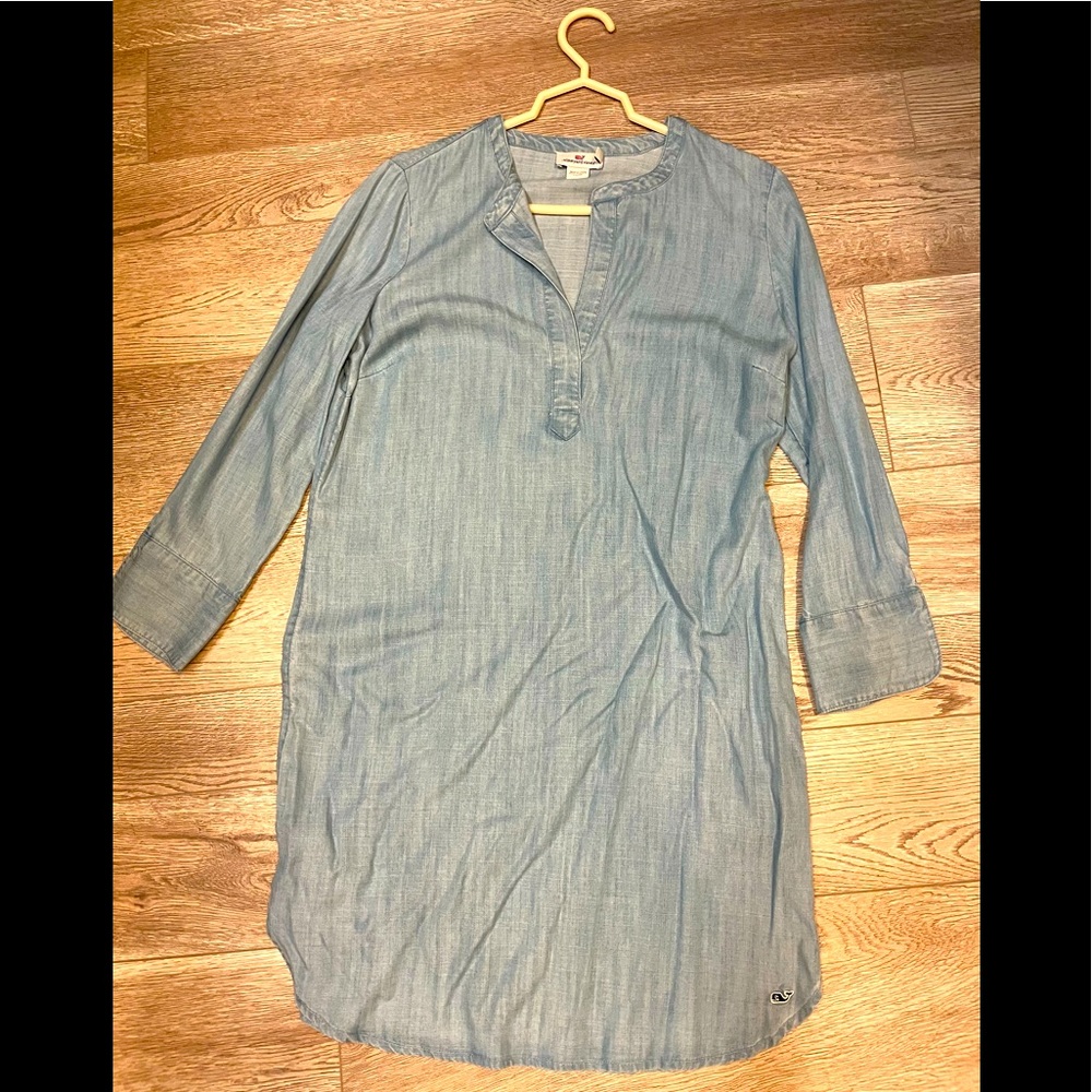 Brand new Vineyard Vines dress chambray
